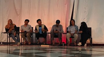 ‎Parade Teater Tutup Pekan Seni Madura X, Suguhkan Refleksi Lingkungan, Mimpi, dan Masa Depan Teknologi